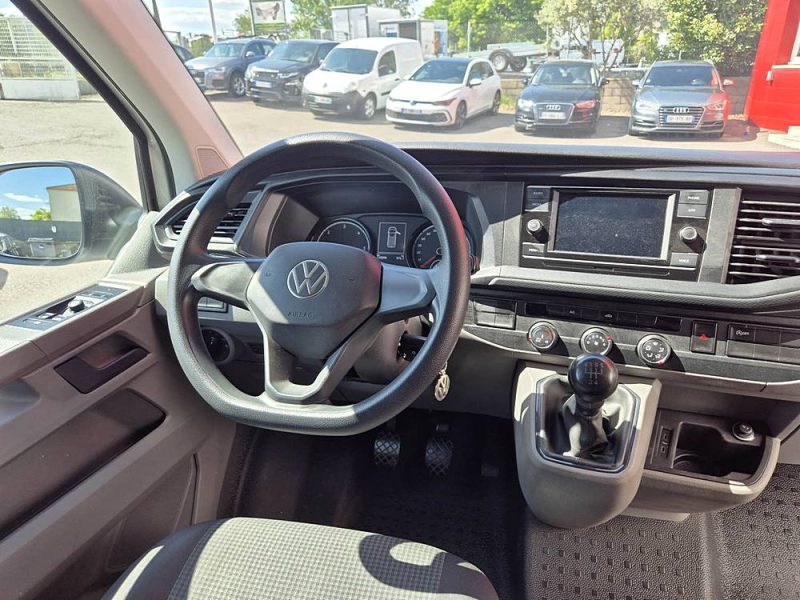 VOLKSWAGEN TRANSPORTER 2021