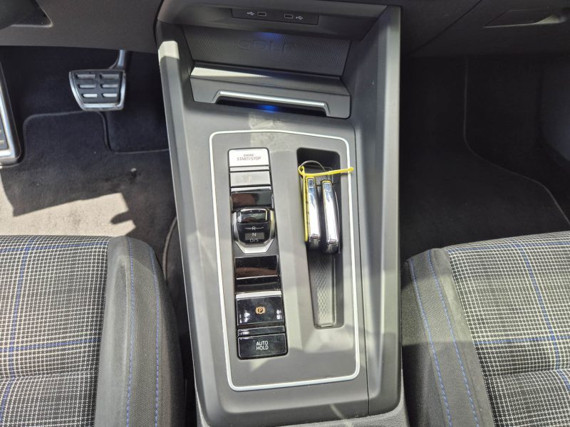 VOLKSWAGEN GOLF GTE 2021