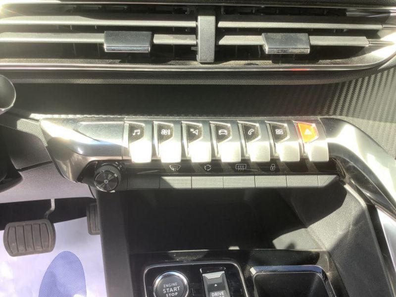 Peugeot 3008 Hybrid 145 e-DCS6 Allure Pack