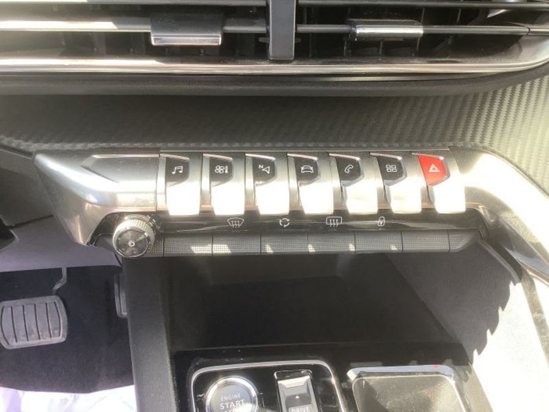 Peugeot 3008 Hybrid 145 e-DCS6 Allure Pack