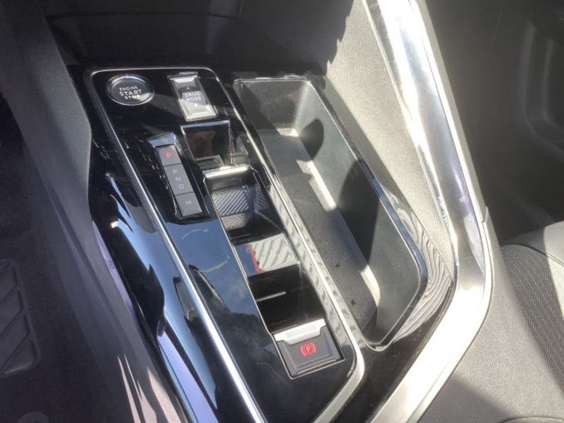 Peugeot 3008 Hybrid 145 e-DCS6 Allure Pack