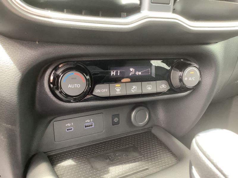 Nissan Juke HYBRID 143 N-Connecta