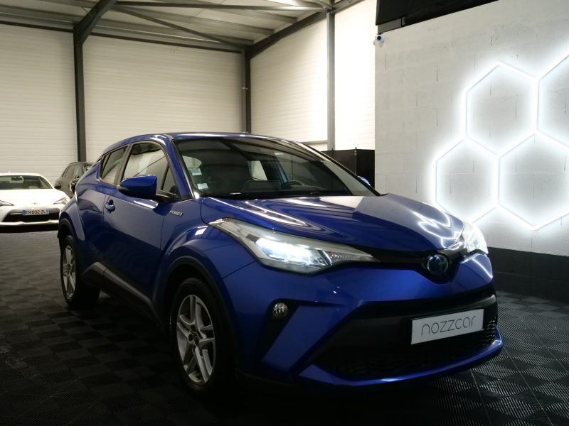 TOYOTA C-HR 2021