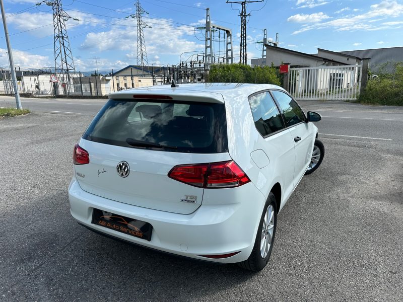 VOLKSWAGEN GOLF 2017
