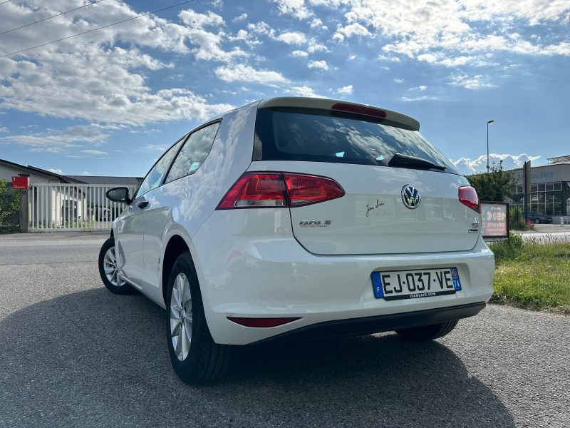 VOLKSWAGEN GOLF 2017