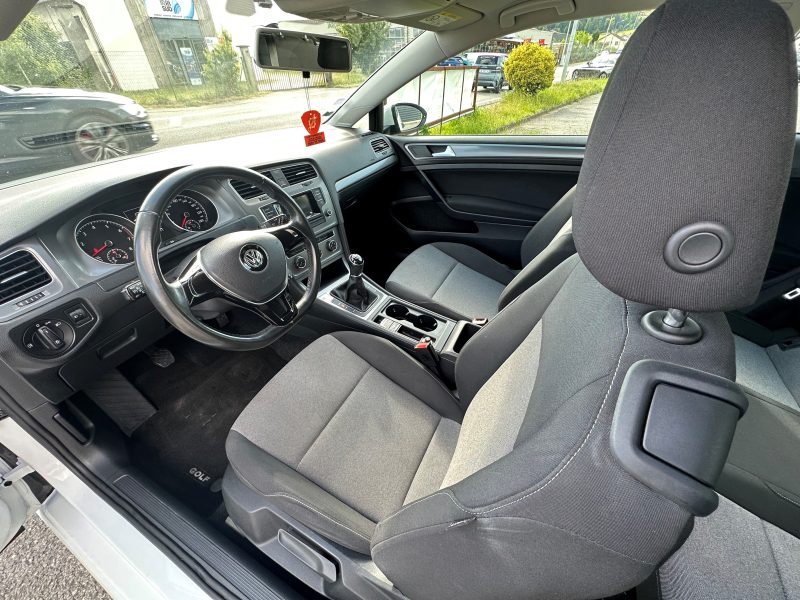 VOLKSWAGEN GOLF 2017