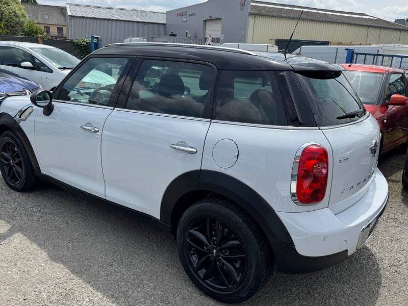 MINI COUNTRYMAN 2.0D 112ch Pack Chili BVA