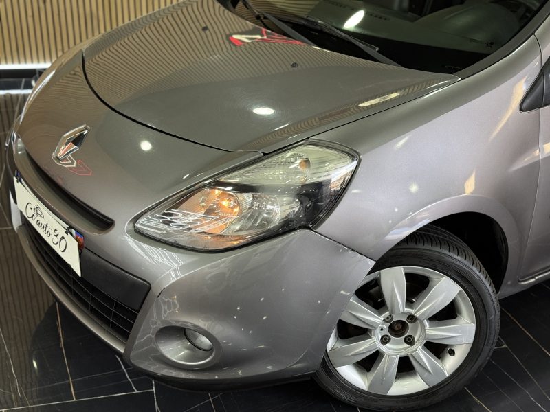 RENAULT CLIO 2011