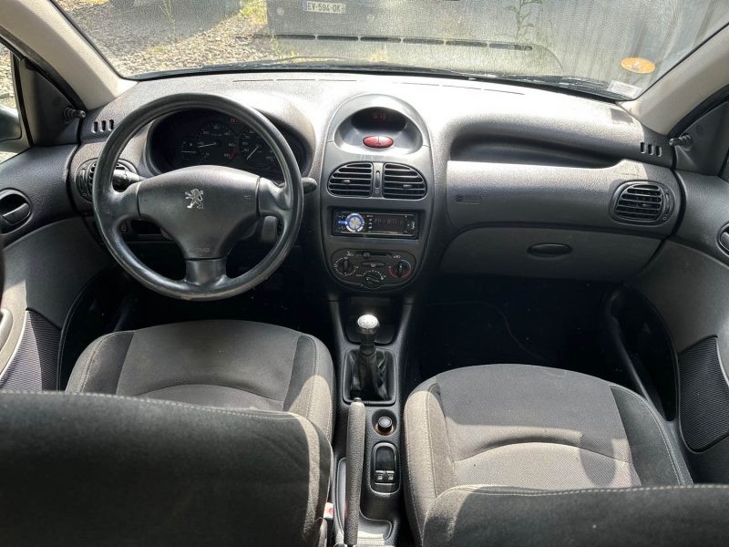 PEUGEOT 206 2006