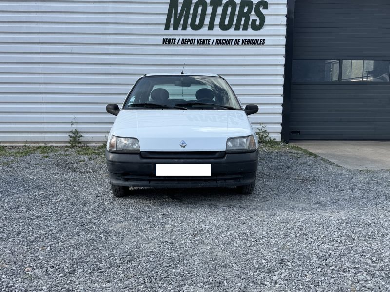 RENAULT CLIO 1995