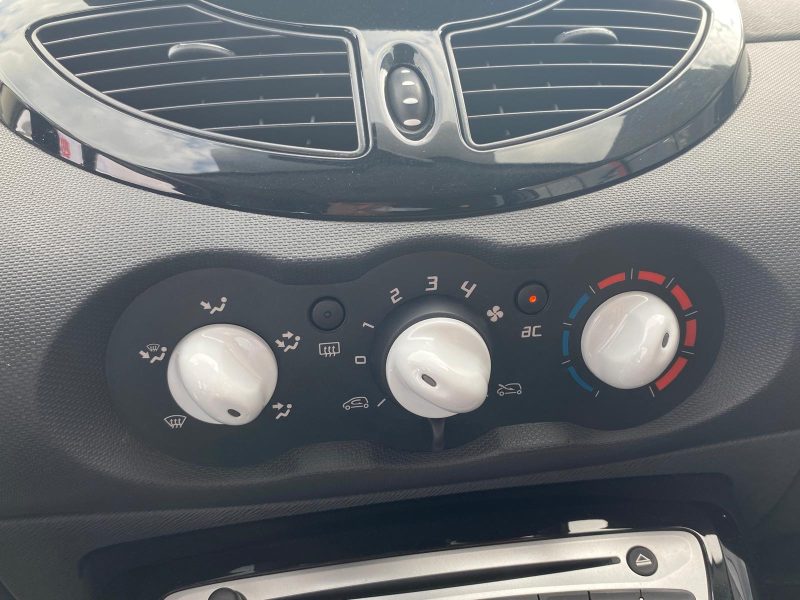 RENAULT TWINGO 2012