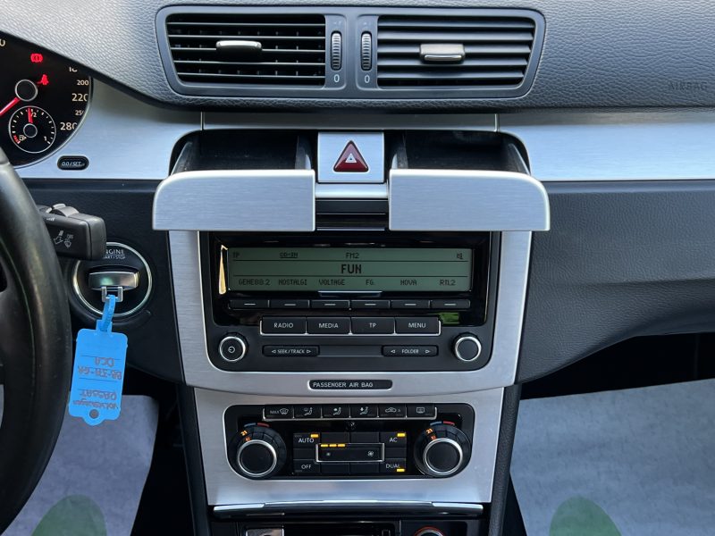 VOLKSWAGEN PASSAT CC CC 6 IV 1.8 TFSI 160 Cv 79 700 Kms CRIT AIR 1 5 PLACES - GARANTIE 1 AN