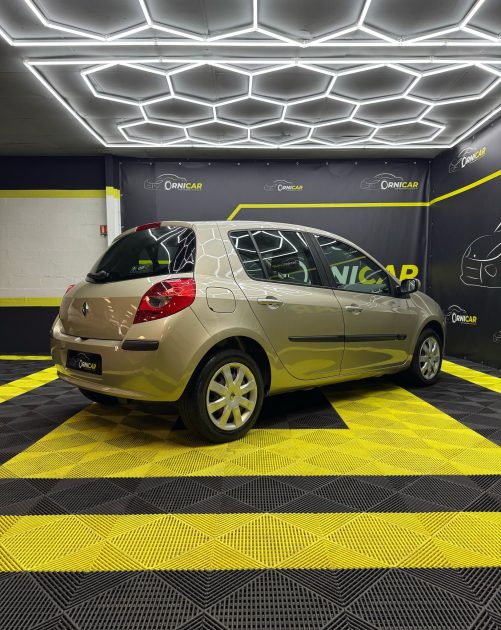 RENAULT CLIO III 1.5 DCI