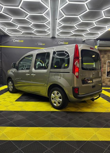 RENAULT KANGOO 2011