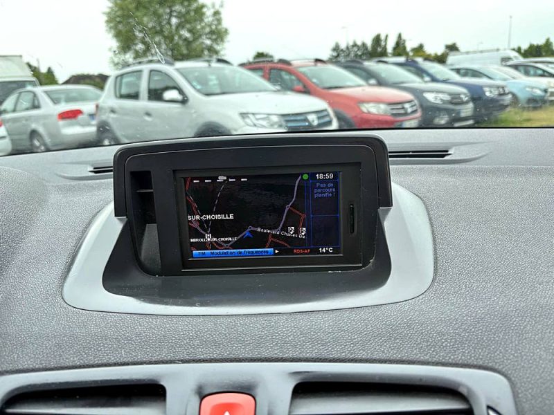 RENAULT MEGANE CC 1.4 TCE 130cv garantie 12 mois