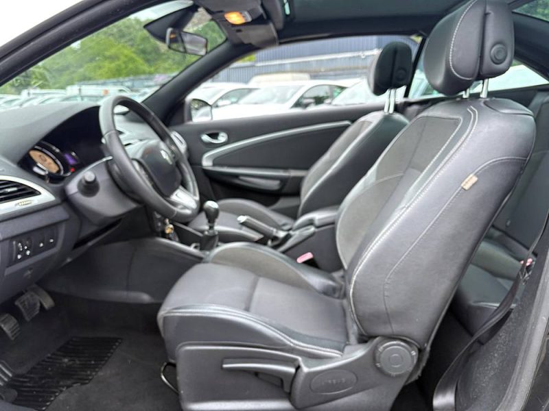 RENAULT MEGANE CC 1.4 TCE 130cv garantie 12 mois