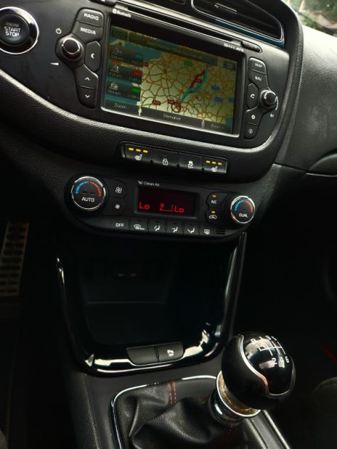 KIA ProCeed ProCeed ceed II 1.6 T-GDI 204 GT BVM6*PANO*CAMERA*GPS CUIR*