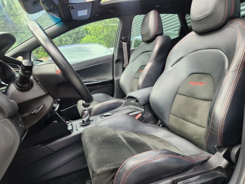 KIA ProCeed ProCeed ceed II 1.6 T-GDI 204 GT BVM6*PANO*CAMERA*GPS CUIR*