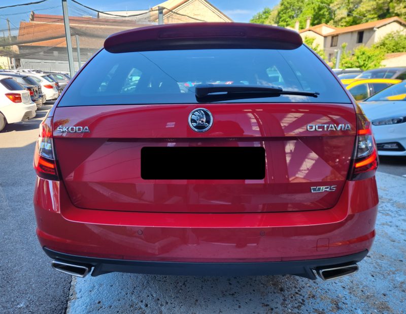 SKODA OCTAVIA Combi RS 2.0 TSI 245*LED*CARPLAY*VELVET*