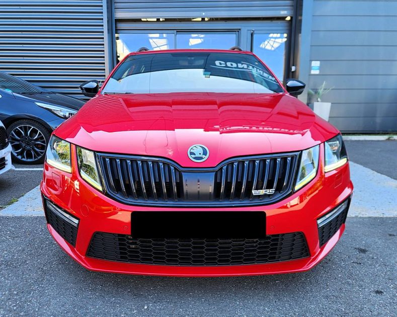 SKODA OCTAVIA Combi RS 2.0 TSI 245*LED*CARPLAY*VELVET*