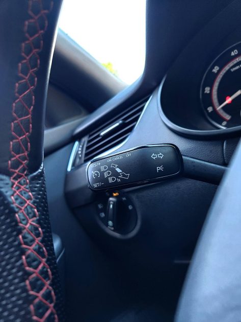 SKODA OCTAVIA Combi RS 2.0 TSI 245*LED*CARPLAY*VELVET*