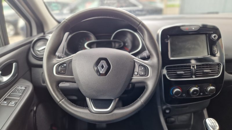 RENAULT CLIO 2019
