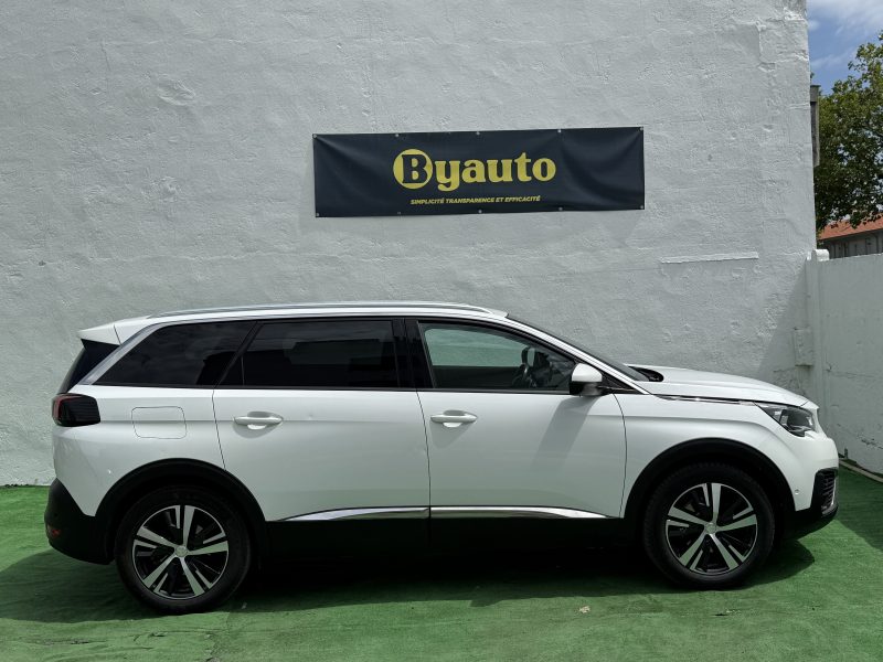 PEUGEOT 5008 II (MC_, MJ_, MR_, M4_) 0001