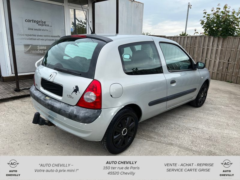 RENAULT CLIO 2 1.4i 98 ch 