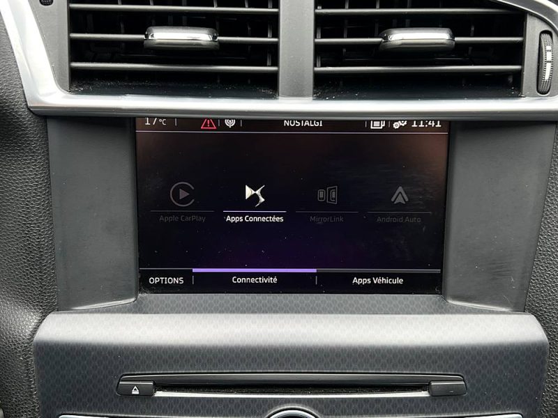 DS DS 4 CONNECT CHIC 1.2 130 Cv APPLE CARPLAY & ANDROID CAMERA RECUL CRIT AIR 1 - GARANTIE 1 AN