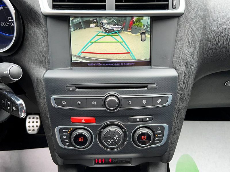 DS DS 4 CONNECT CHIC 1.2 130 Cv APPLE CARPLAY & ANDROID CAMERA RECUL CRIT AIR 1 - GARANTIE 1 AN