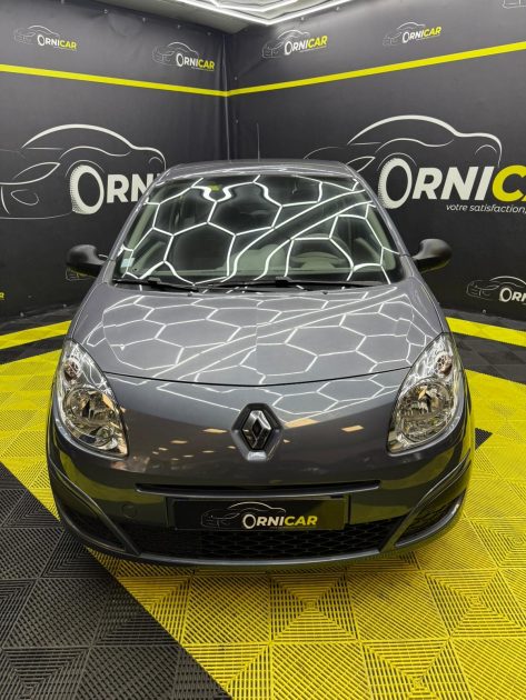 RENAULT TWINGO 2009
