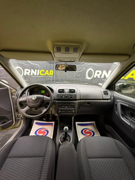 SKODA FABIA 2011 AMBIENTE