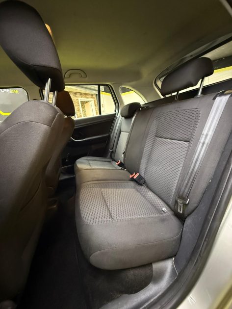 SKODA FABIA 2011 AMBIENTE