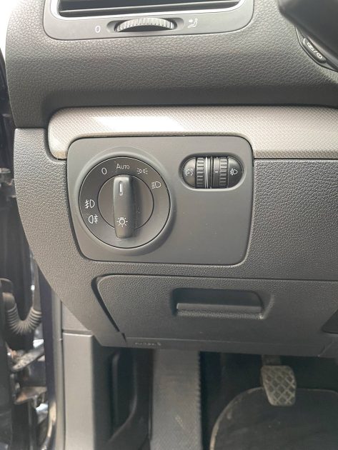 VOLKSWAGEN GOLF MATCH GARANTIE 12 MOIS 2012