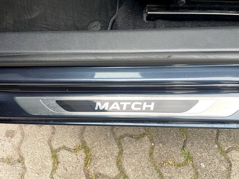 VOLKSWAGEN GOLF MATCH GARANTIE 12 MOIS 2012