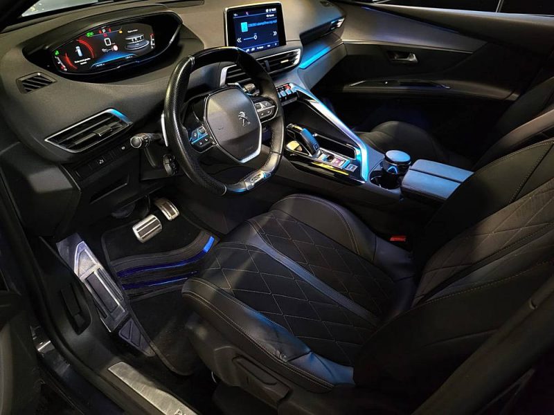 PEUGEOT 5008 2,0 180cv GT 7 PLACES TOIT OUVRANT / FOCAL / ANGLE MORT / KEYLESS / CARPLAY
