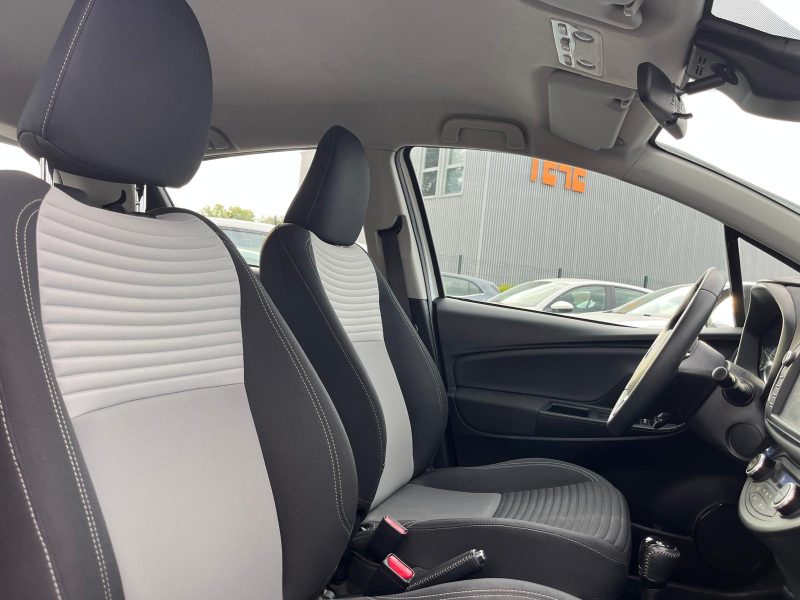 TOYOTA YARIS HYBRID 1.5 DYNAMIC 100H