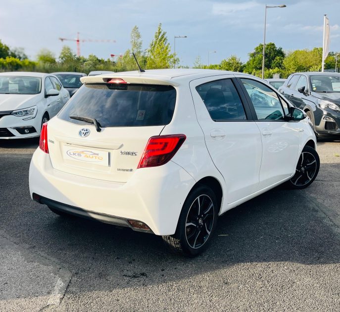 TOYOTA YARIS HYBRID 1.5 DESIGN 100H