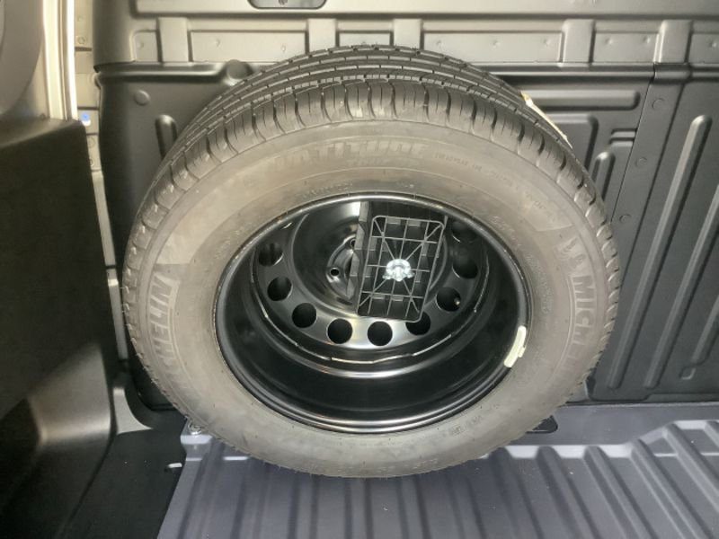 Dangel Partner FOURGON 4x4 M 650 KG BLUEHDI 130 S&S BVM6