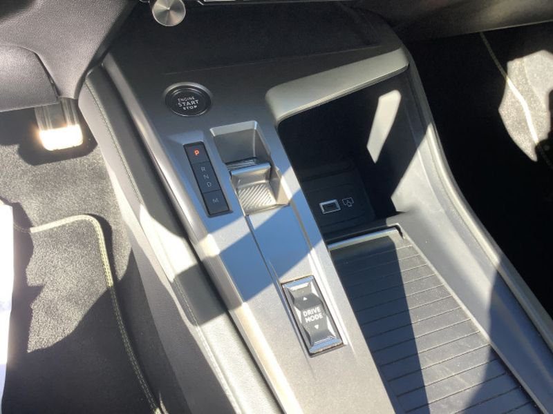 Peugeot 308 SW BlueHDi 130ch S&S EAT8 GT