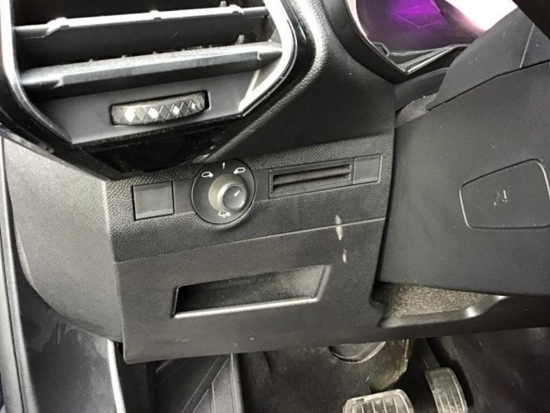 DS DS 7 BlueHDi 130 EAT8 Rivoli