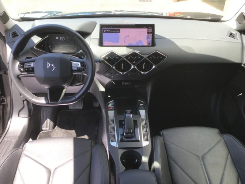 DS DS 3 PureTech 130 EAT8 Rivoli