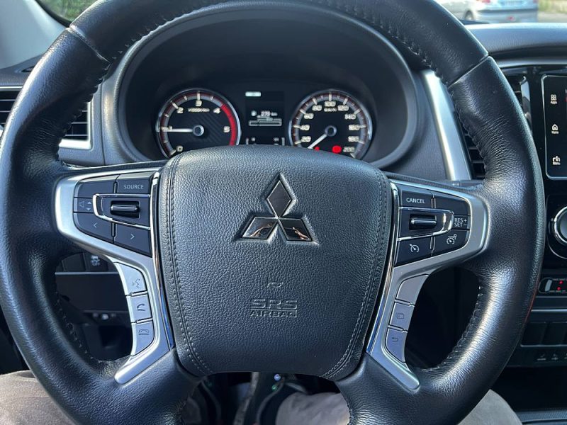 MITSUBISHI L 200 2020