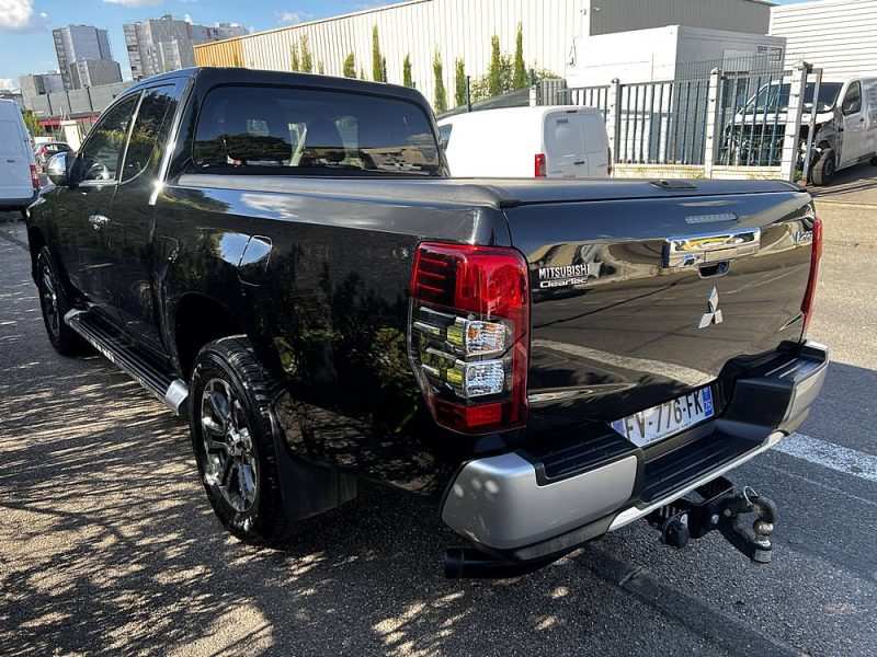 MITSUBISHI L 200 2020