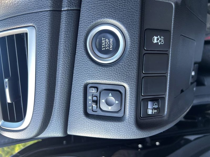 MITSUBISHI L 200 2020