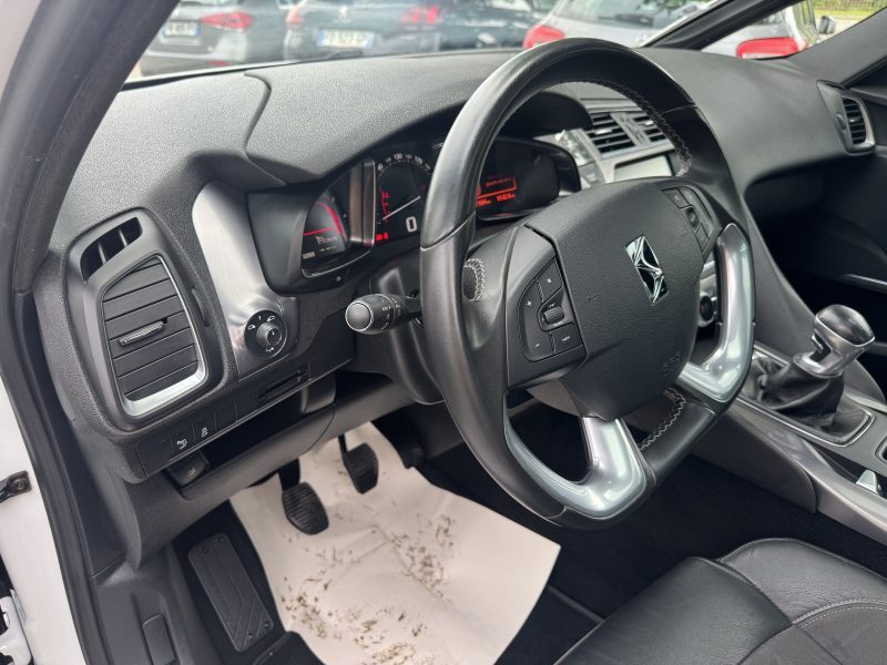 DS DS 5 2.0 BLUE HDI 150CV SPORT CHIC