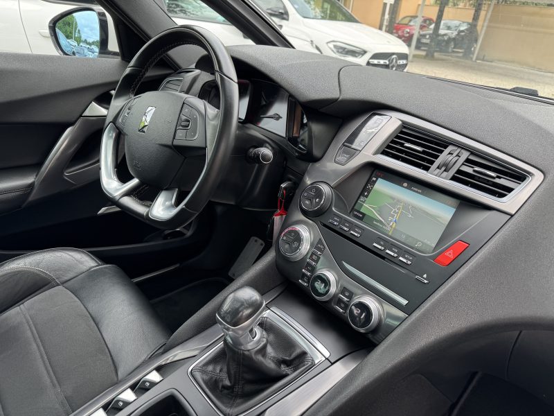 DS DS 5 2.0 BLUE HDI 150CV SPORT CHIC