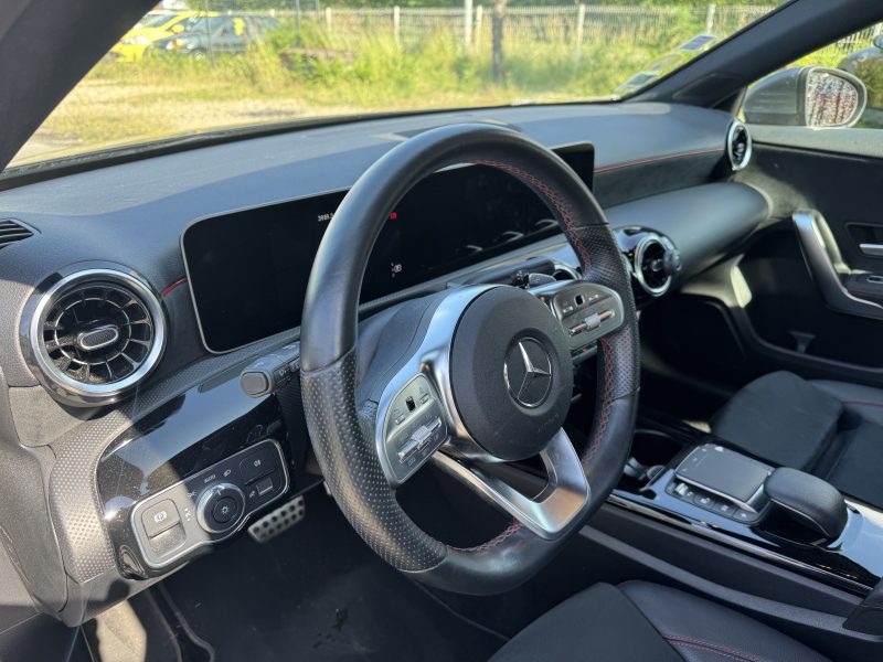 MERCEDES CLASSE A A180D 115CV AMG LINE