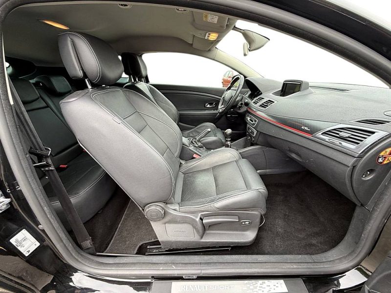 RENAULT  MEGANE GT-Line coupé 1.2 TCE 130ch