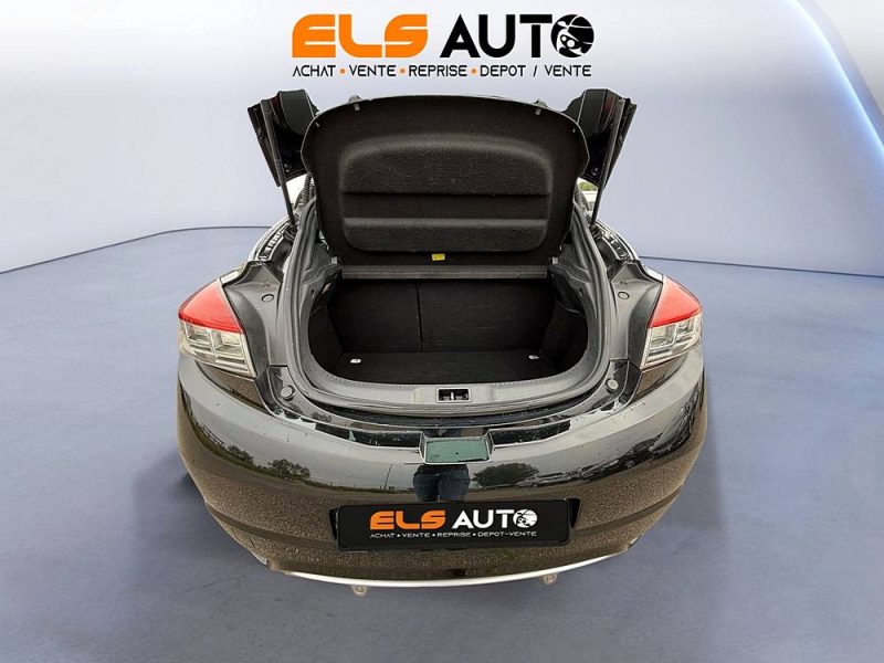 RENAULT  MEGANE GT-Line coupé 1.2 TCE 130ch